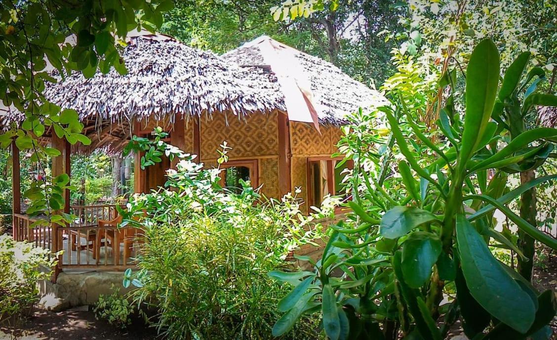 Sunset Cottages Hitokalak Luaran gambar